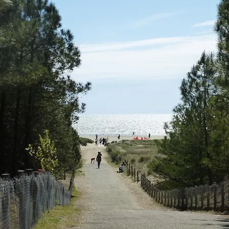 Calme Proche Avec Terrasse Sud, Parking Securise Et Equipements Complets - Fr-1-306-909 Saint-Brévin-les-Pins